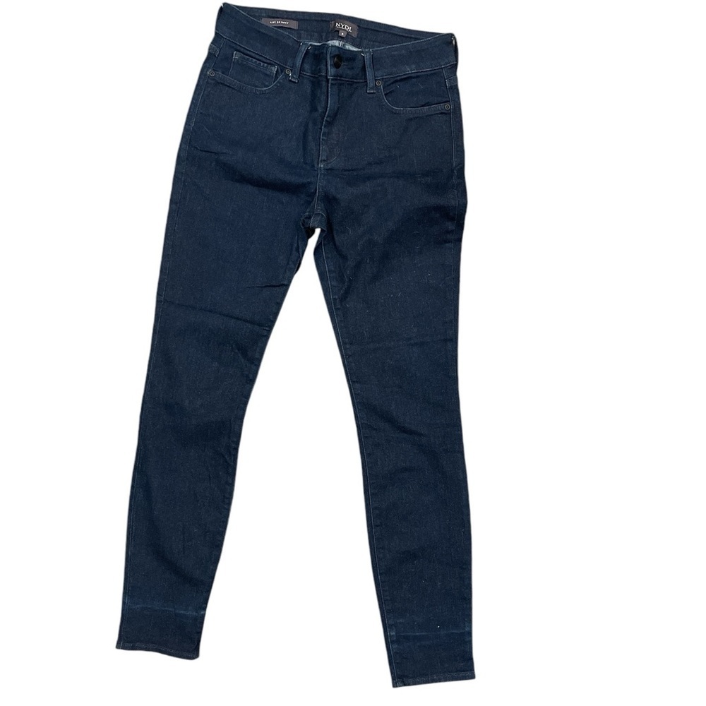NYDJ SZ 8 Ami Skinny with lift & tuck technology front zip/button close stretch